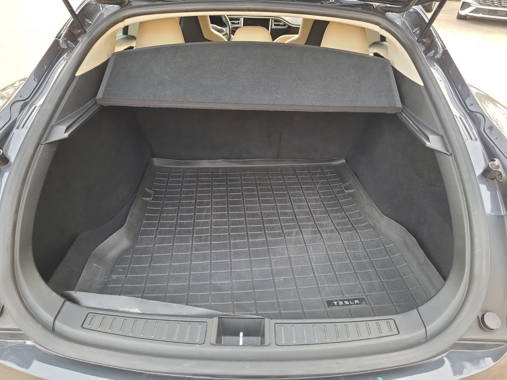 Used 2016 Tesla Model S 70D image 43