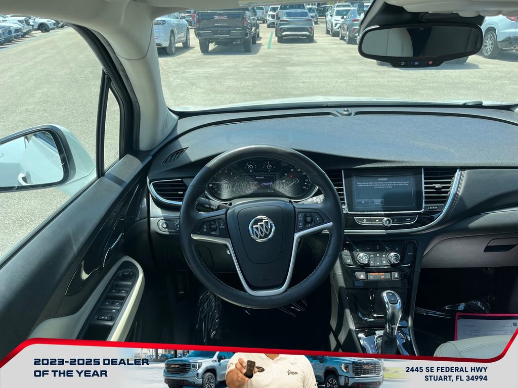 Used 2019 Buick Encore Essence w/ Experience Buick Package FWD image 13