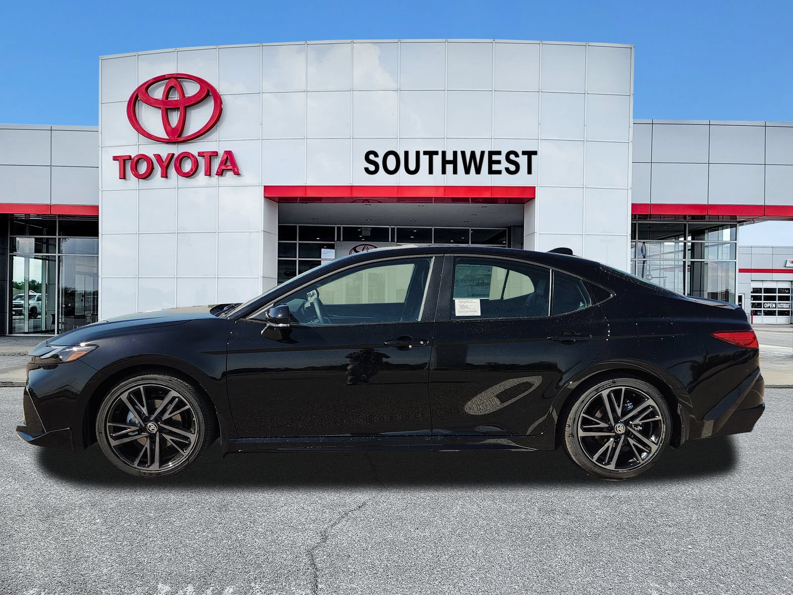 New 2026 Toyota Camry XLE FWD image 3