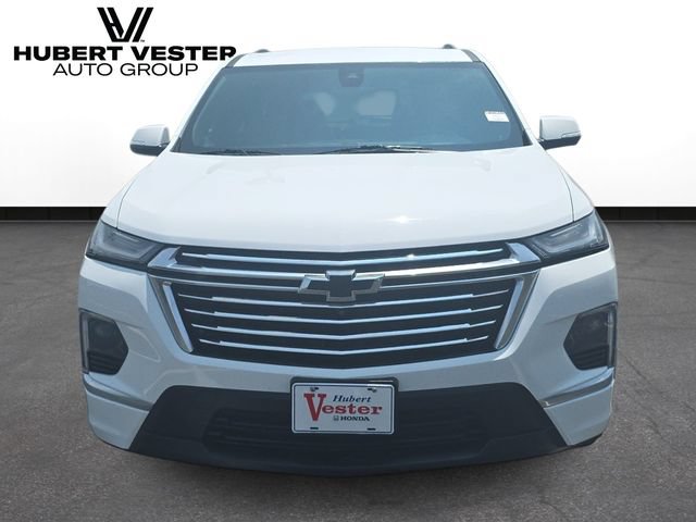 Used 2023 Chevrolet Traverse Premier FWD image 3