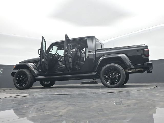 Used 2022 Jeep Gladiator Overland AWD/4WD image 73