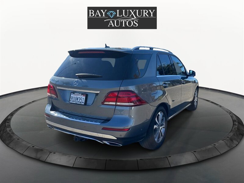 Used 2018 Mercedes-Benz GLE 350 w/ Premium 1 Package image 6