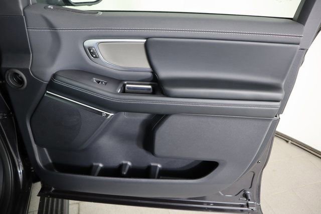 New 2025 Ford Expedition Platinum w/ Driver's Package image 17