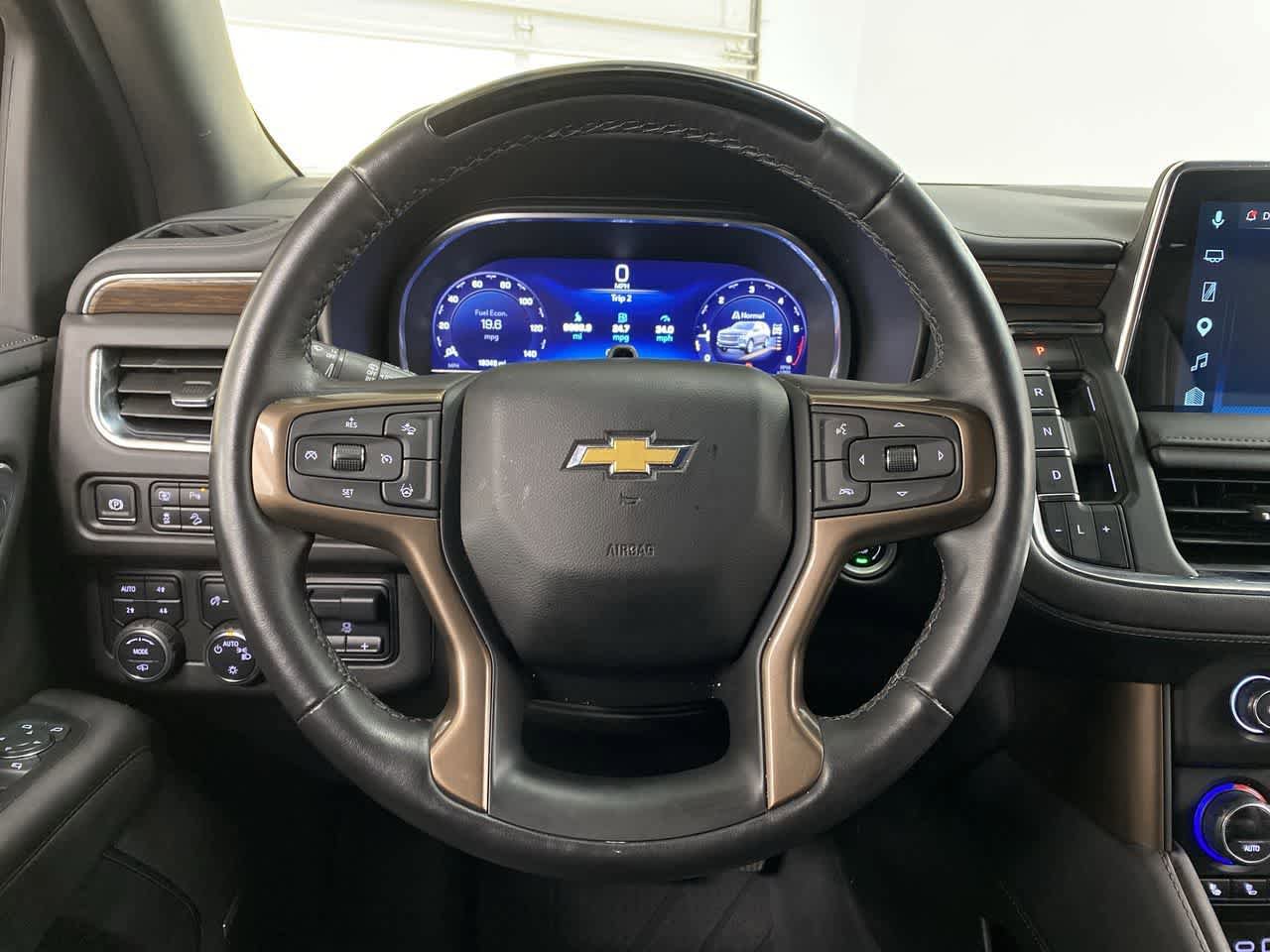 Used 2024 Chevrolet Suburban High Country w/ Advanced Technology Package AWD/4WD image 20