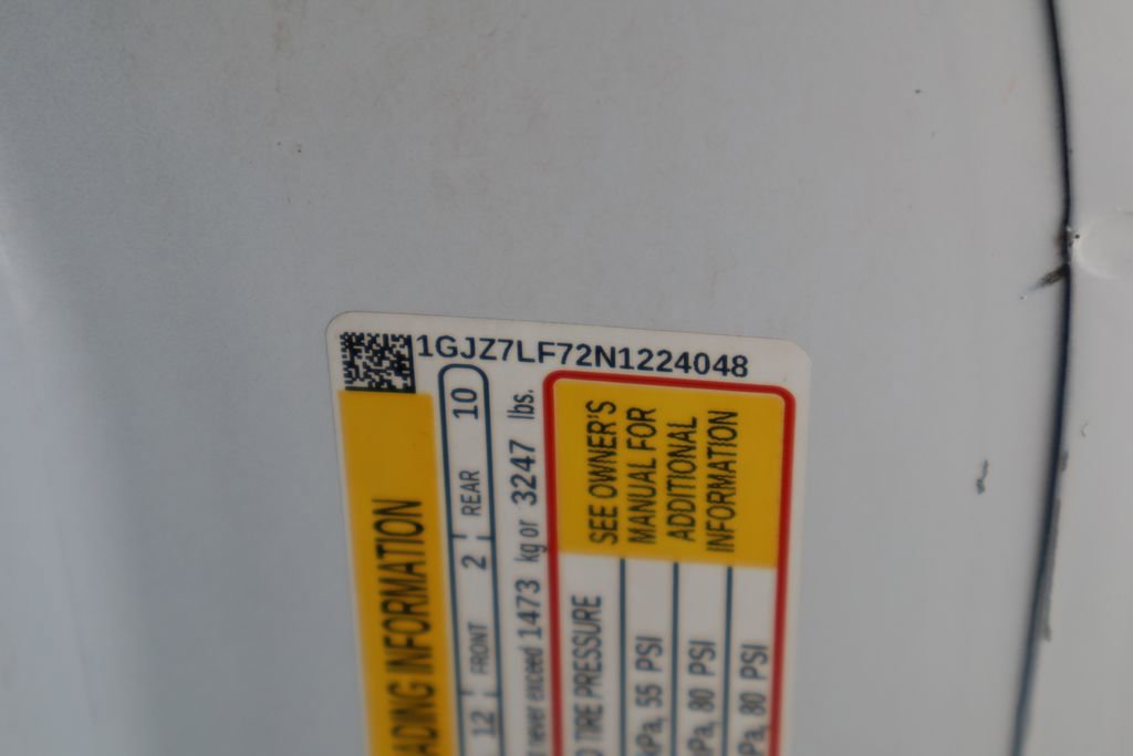 Used 2022 GMC Savana 3500 LS w/ Chrome Appearance Package image 29