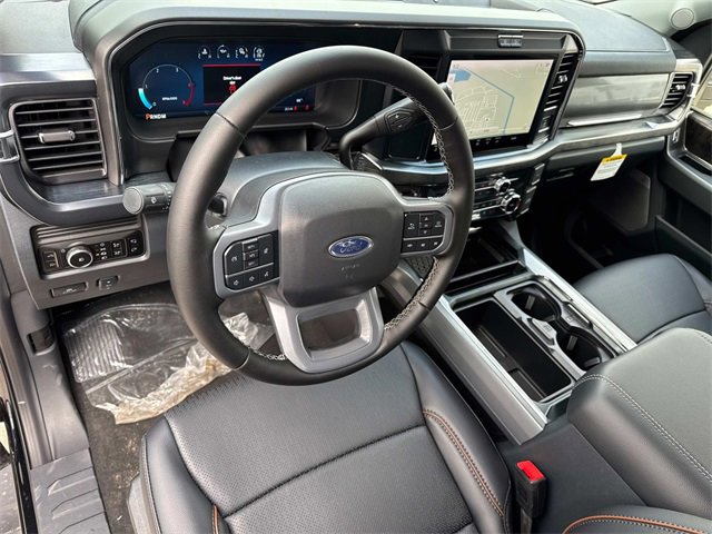New 2025 Ford F250 Lariat w/ Black Appearance Package image 9