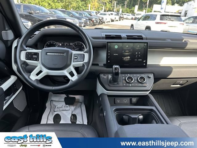 Used 2023 Land Rover Defender 130 SE AWD/4WD image 24