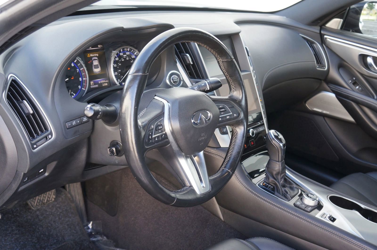 Used 2018 INFINITI Q60 3.0t Luxe w/ Sensory Package 3.0T Luxe AWD/4WD image 26