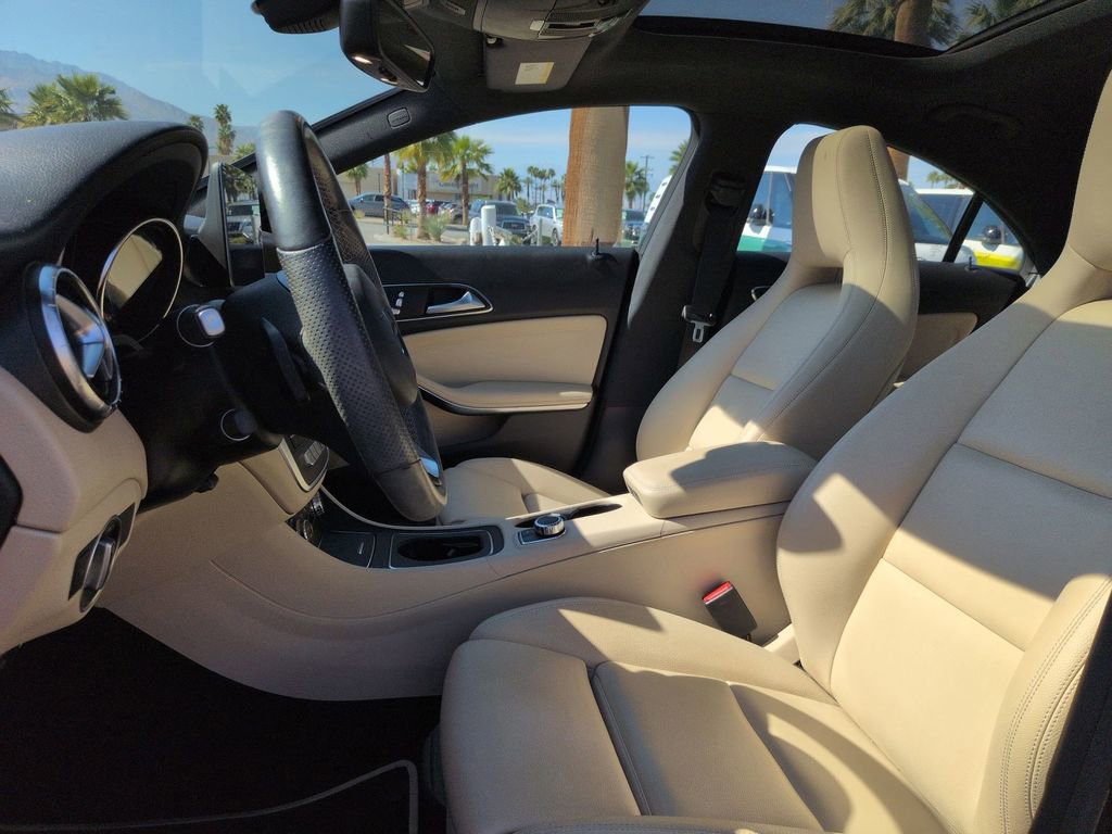 Used 2019 Mercedes-Benz CLA 250 4MATIC image 16