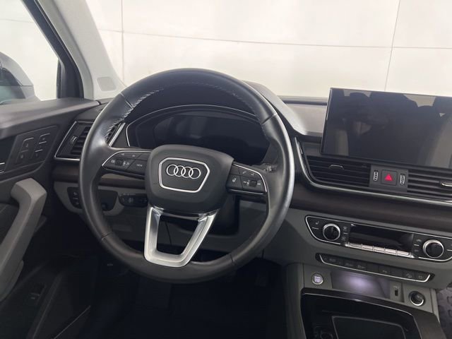 Used 2023 Audi Q5 2.0T Premium Plus w/ Premium Plus Package image 20