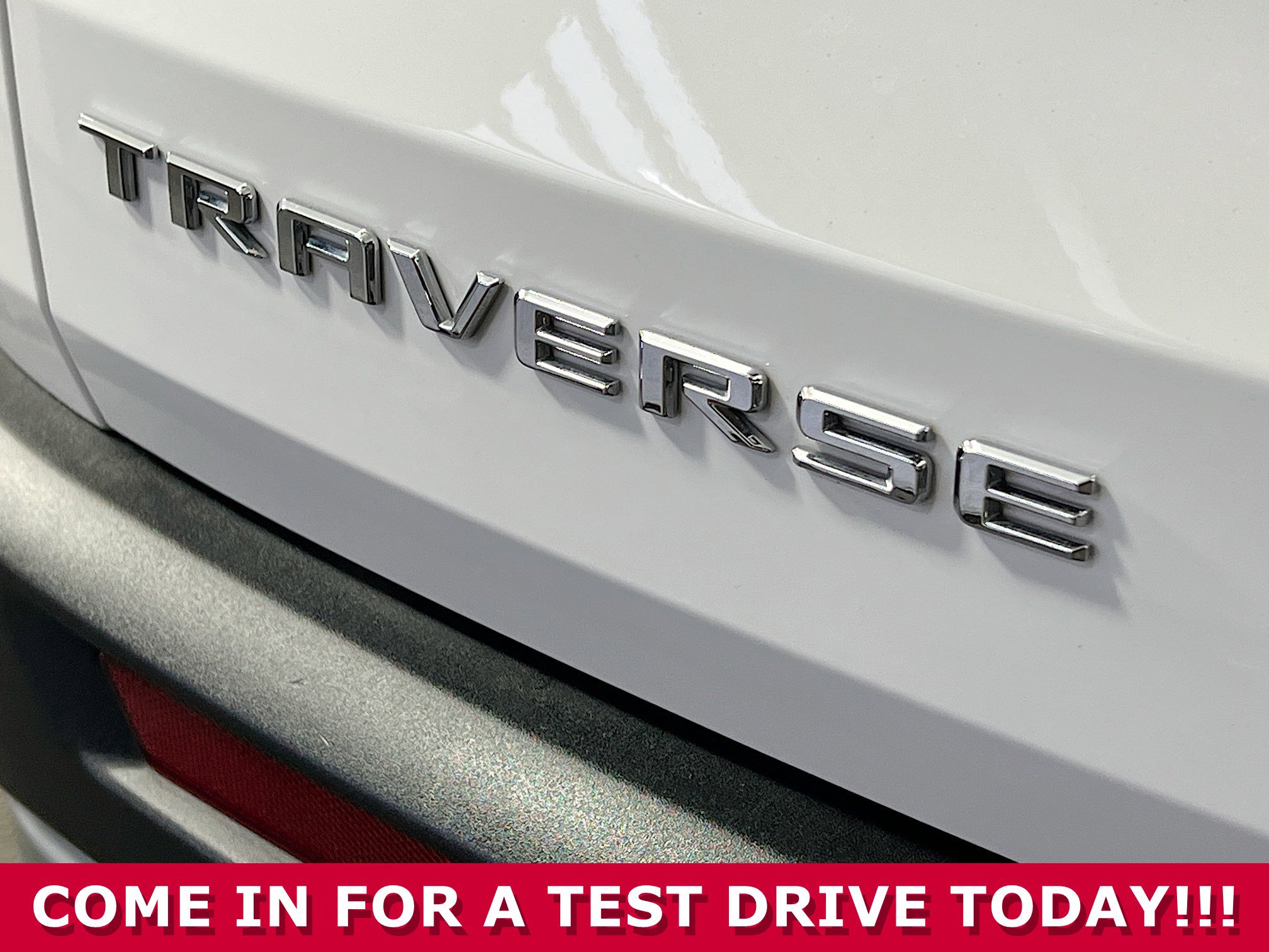 Certified 2025 Chevrolet Traverse LT image 35