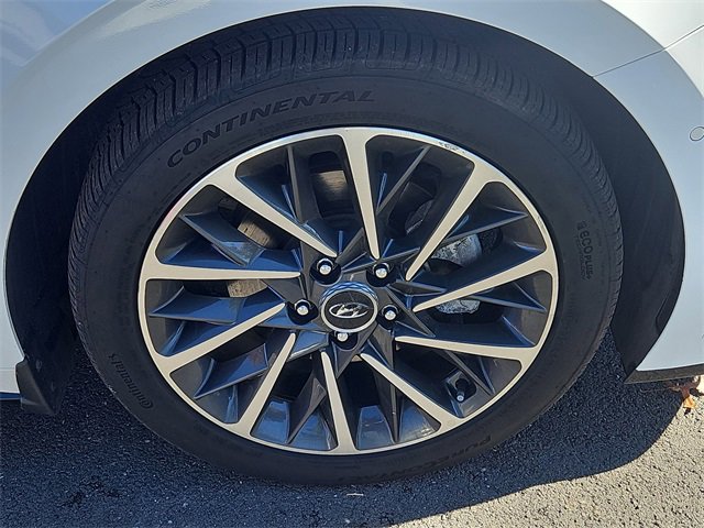 Used 2020 Hyundai Sonata Limited w/ Winter Weather Package image 10