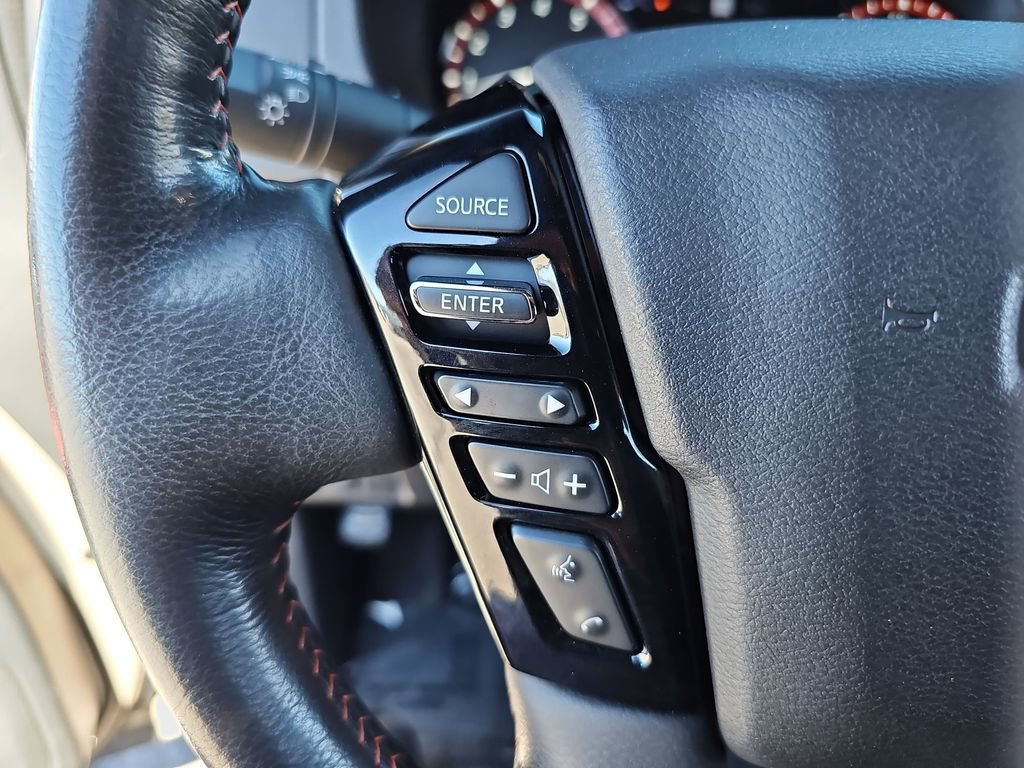 Used 2023 Nissan Frontier Pro-X w/ Pro-X Premium Package image 11