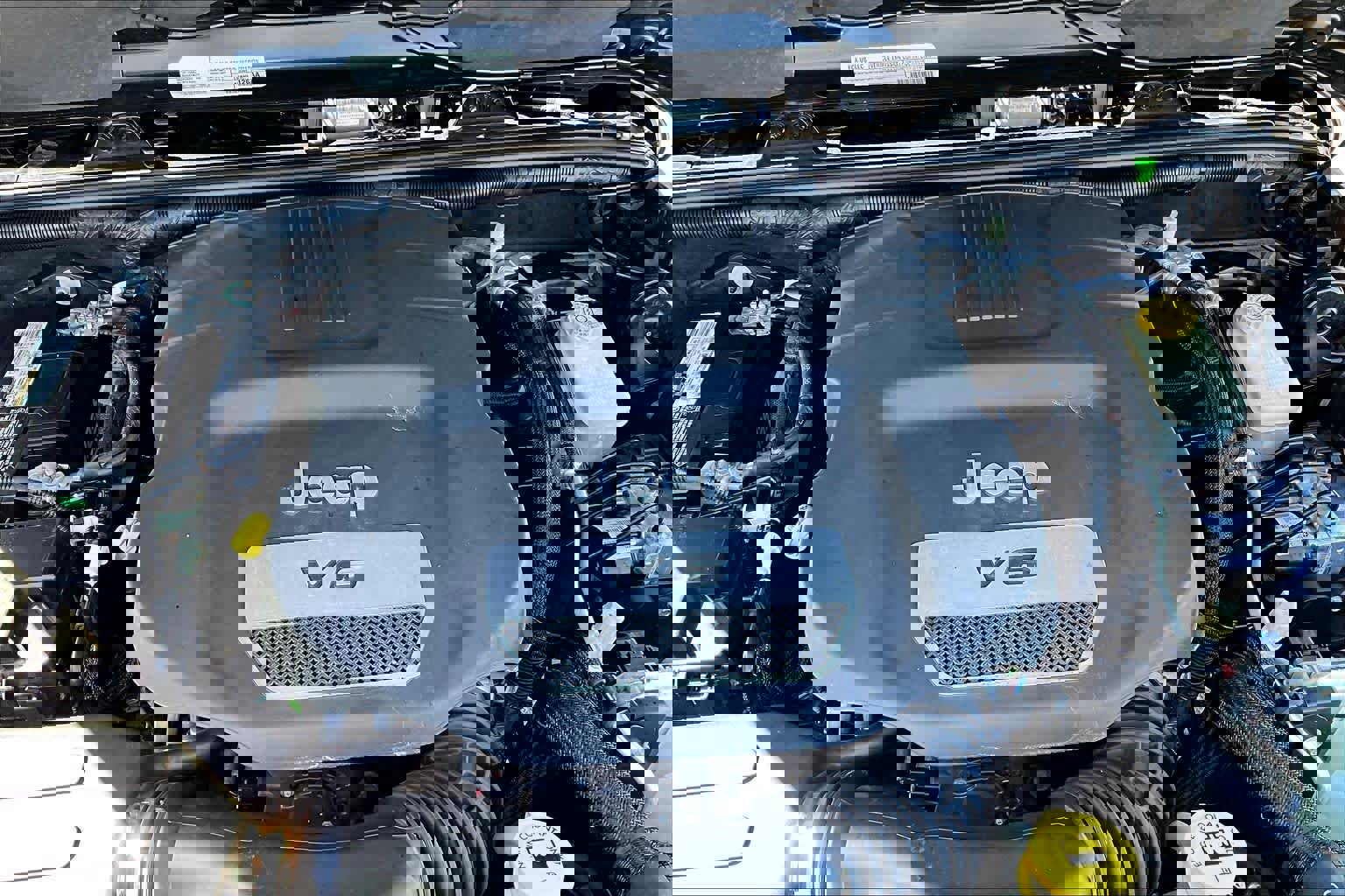 Used 2015 Jeep Wrangler Unlimited Sahara w/ Dual Top Group image 31