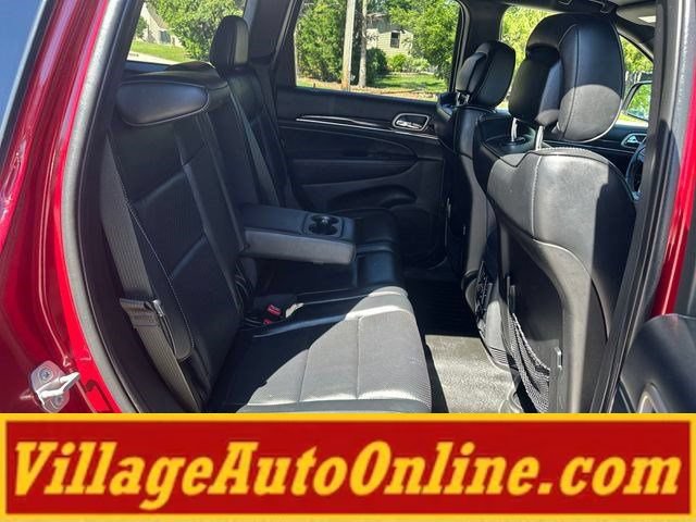 Used 2015 Jeep Grand Cherokee Overland w/ Advanced Technology Group AWD/4WD image 44