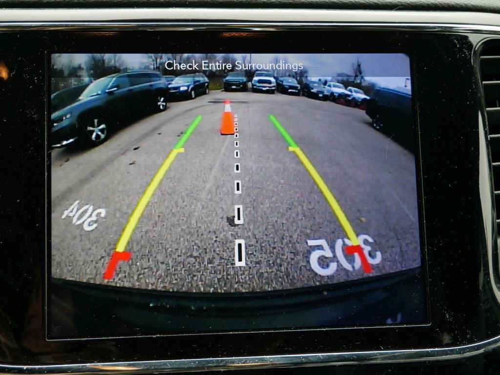 Used 2019 Jeep Grand Cherokee Altitude image 30