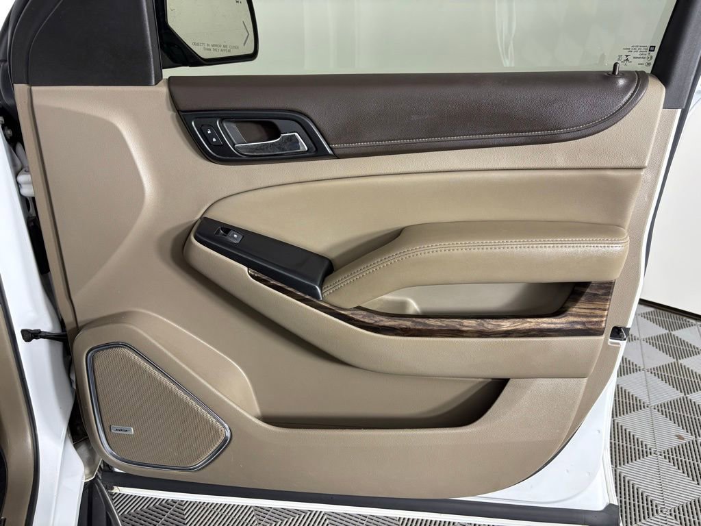 Used 2019 GMC Yukon SLT w/ Open Road Package AWD/4WD image 42