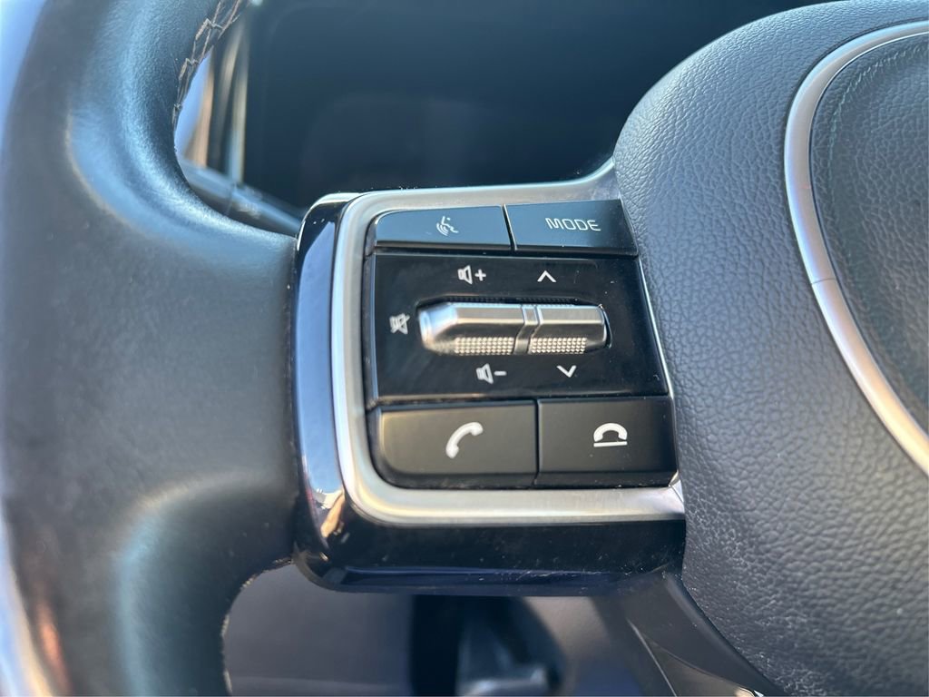 Used 2022 Kia Sorento S w/ Panoramic Sunroof Package image 30