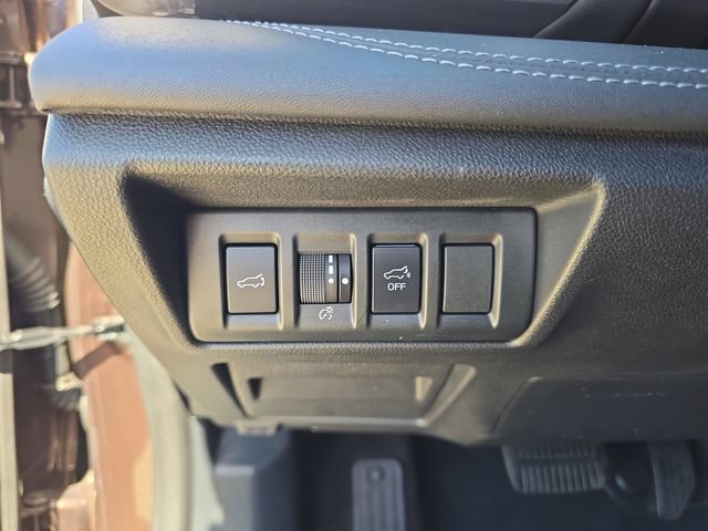 Used 2020 Subaru Outback Limited w/ Popular Package #2 AWD/4WD image 21