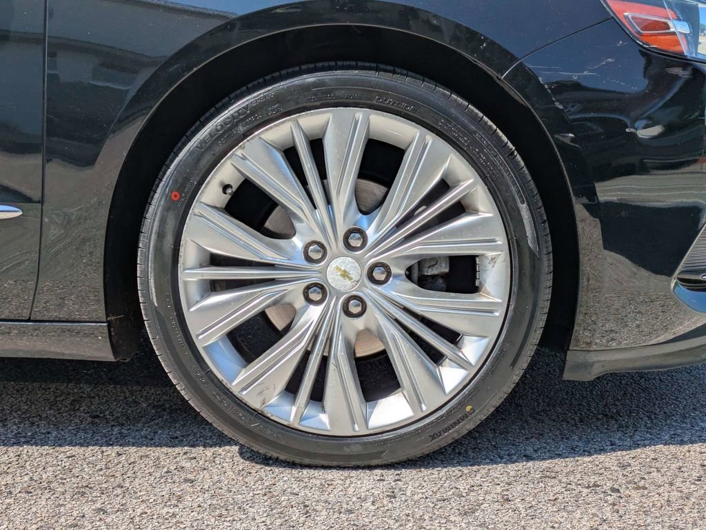 Used 2015 Chevrolet Impala LTZ FWD image 11