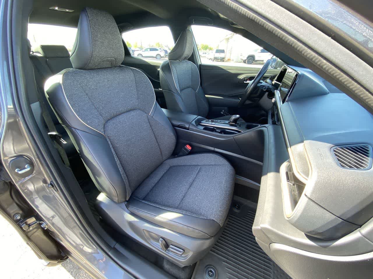 Certified 2023 Toyota Crown AWD/4WD image 23