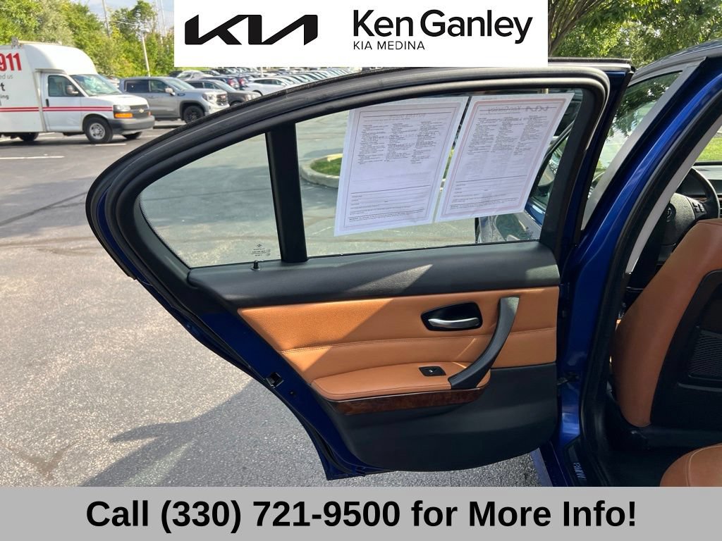 Used 2009 BMW 328i xDrive Sedan AWD/4WD image 38