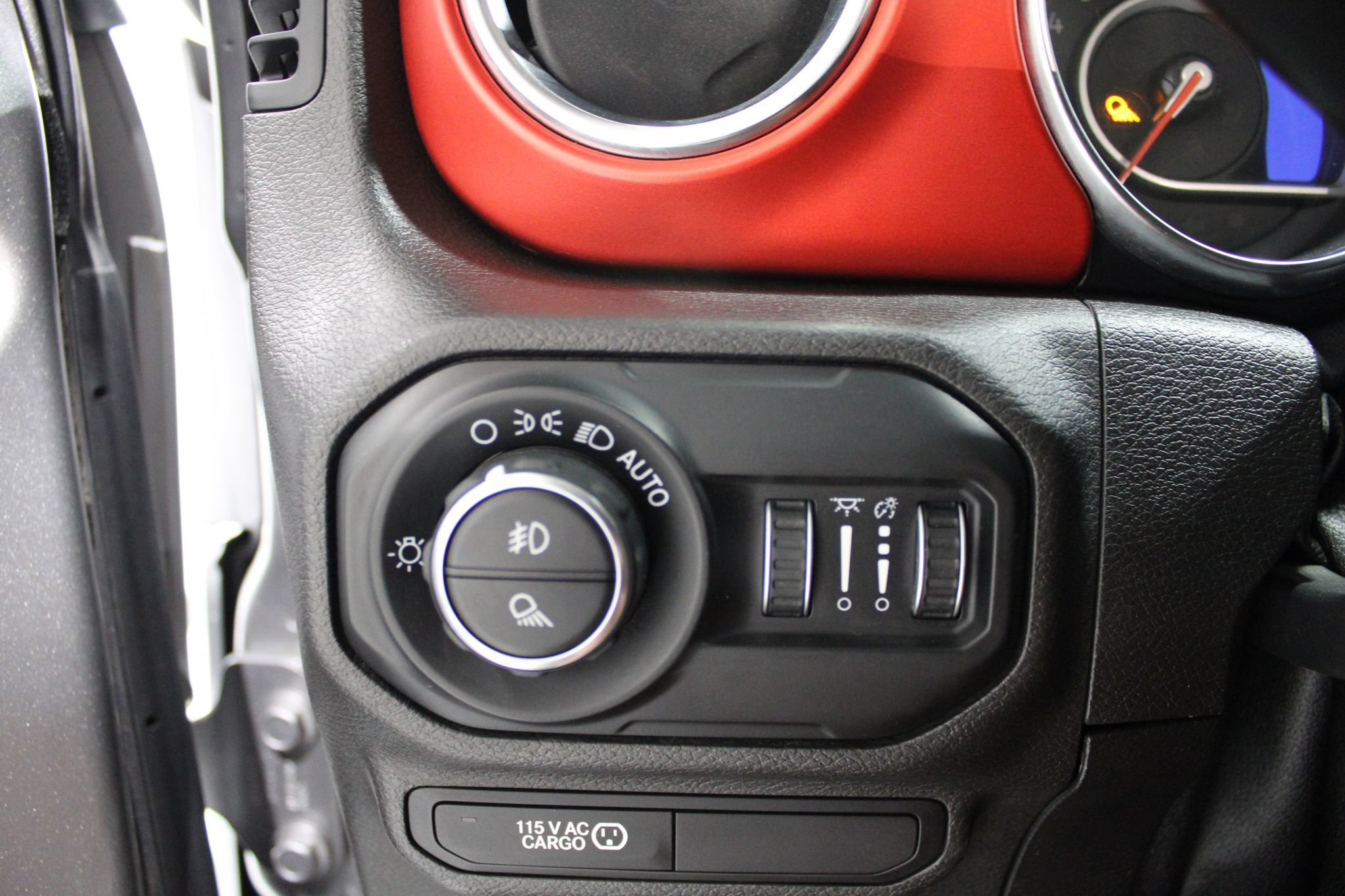 Used 2020 Jeep Gladiator Rubicon AWD/4WD image 40
