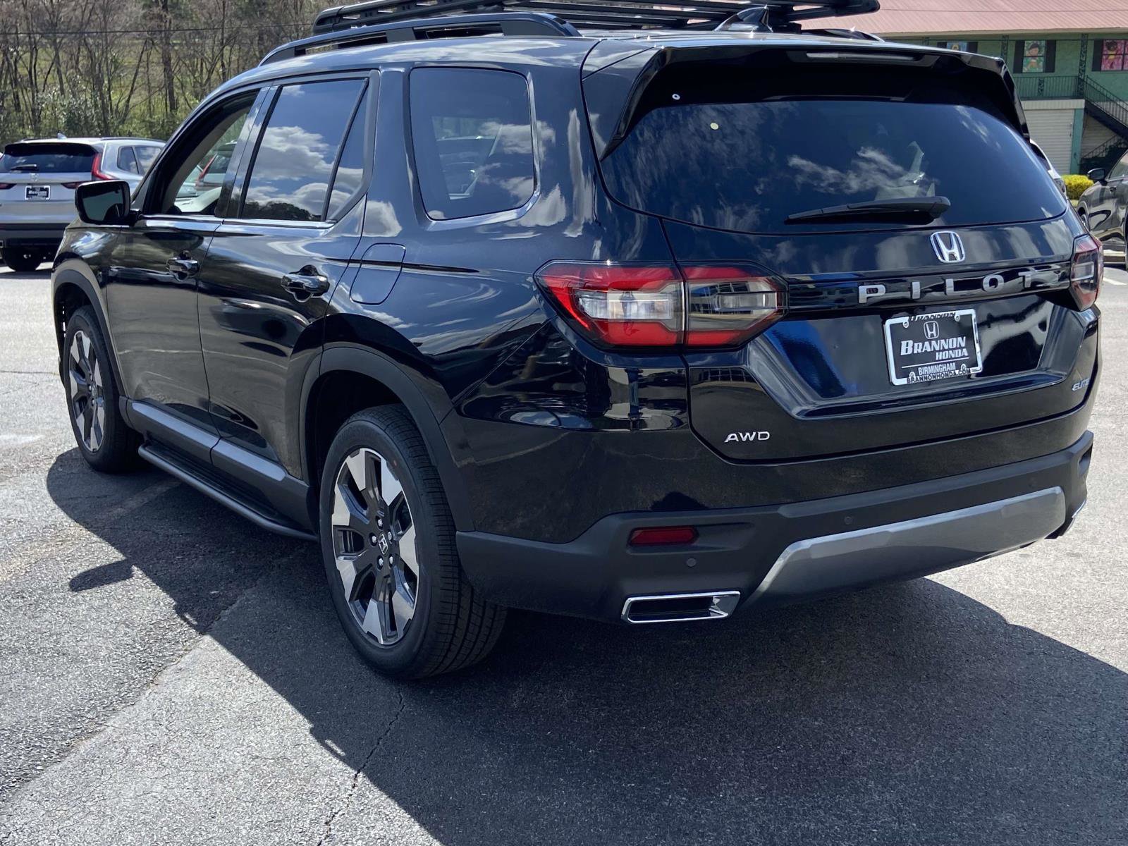 New 2026 Honda Pilot Elite image 3