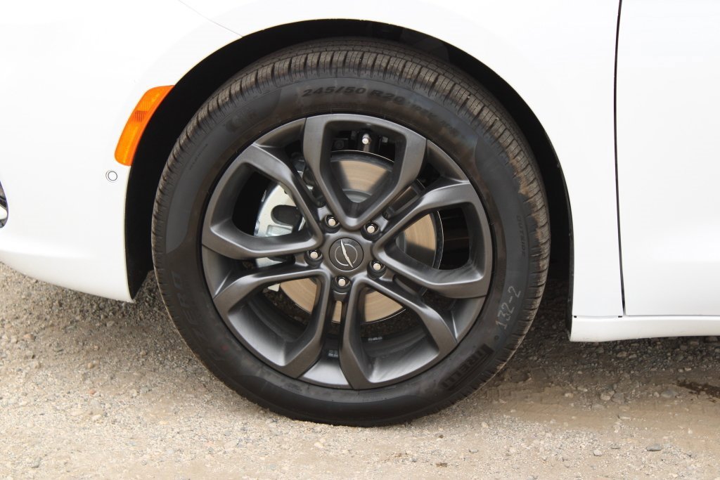 New 2026 Chrysler Pacifica Select image 8