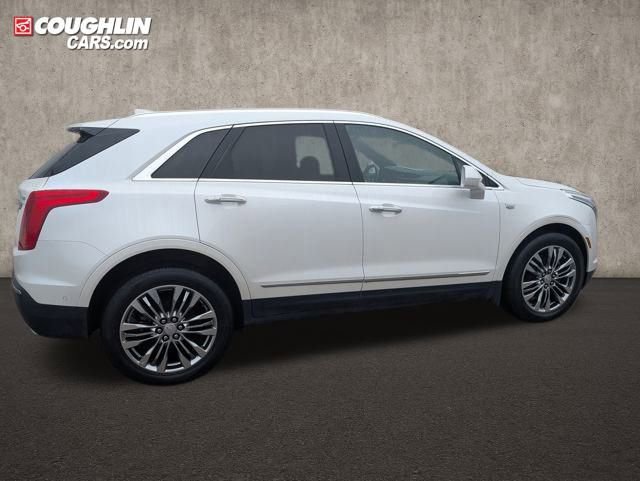 Used 2017 Cadillac XT5 Premium Luxury w/ Driver Assist Package image 9