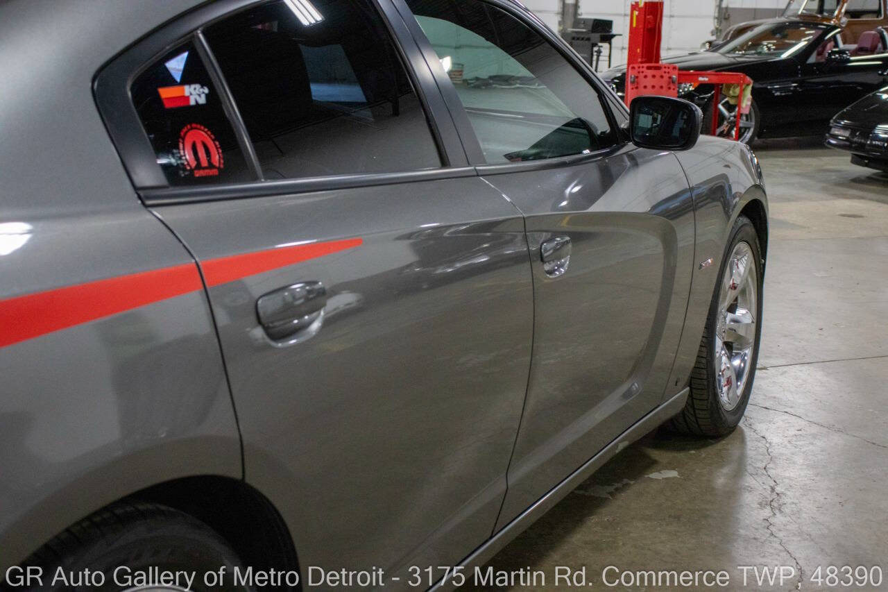 Used 2011 Dodge Charger R/T RWD image 23