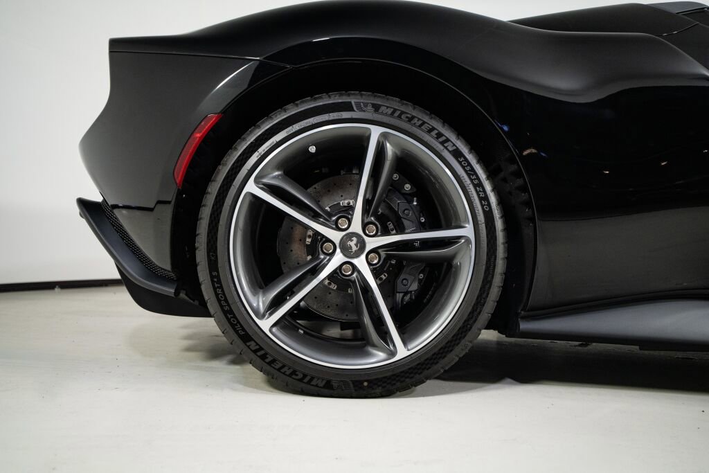 Used 2025 Ferrari 296 GTS image 21