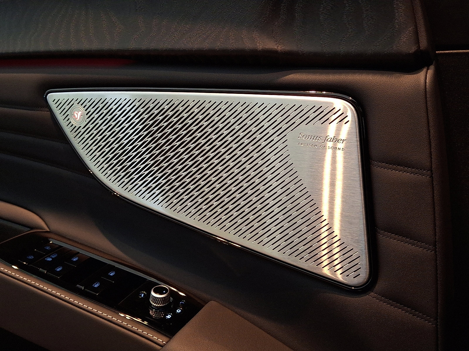 New 2025 Maserati Grecale GT image 17