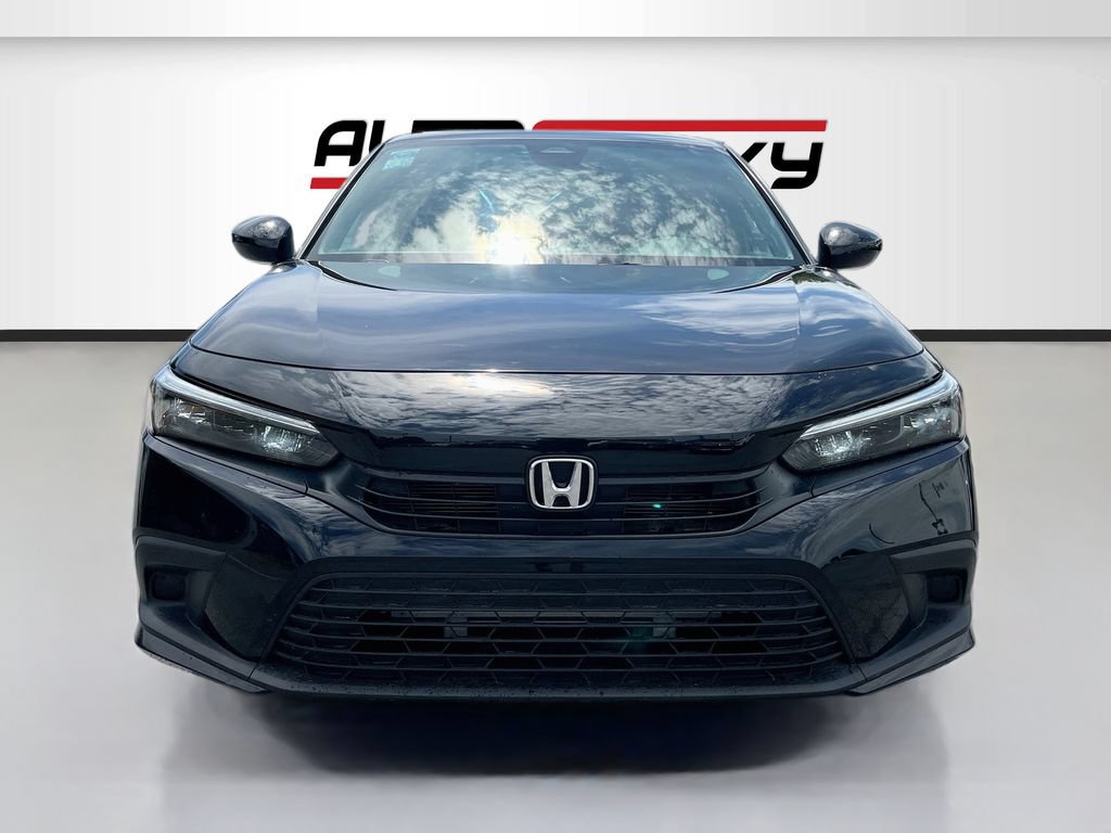 Used 2024 Honda Civic Sport image 2