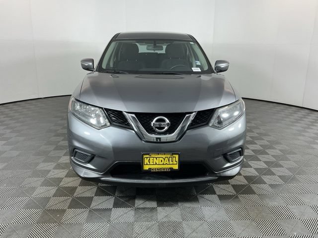 Used 2015 Nissan Rogue S FWD image 2