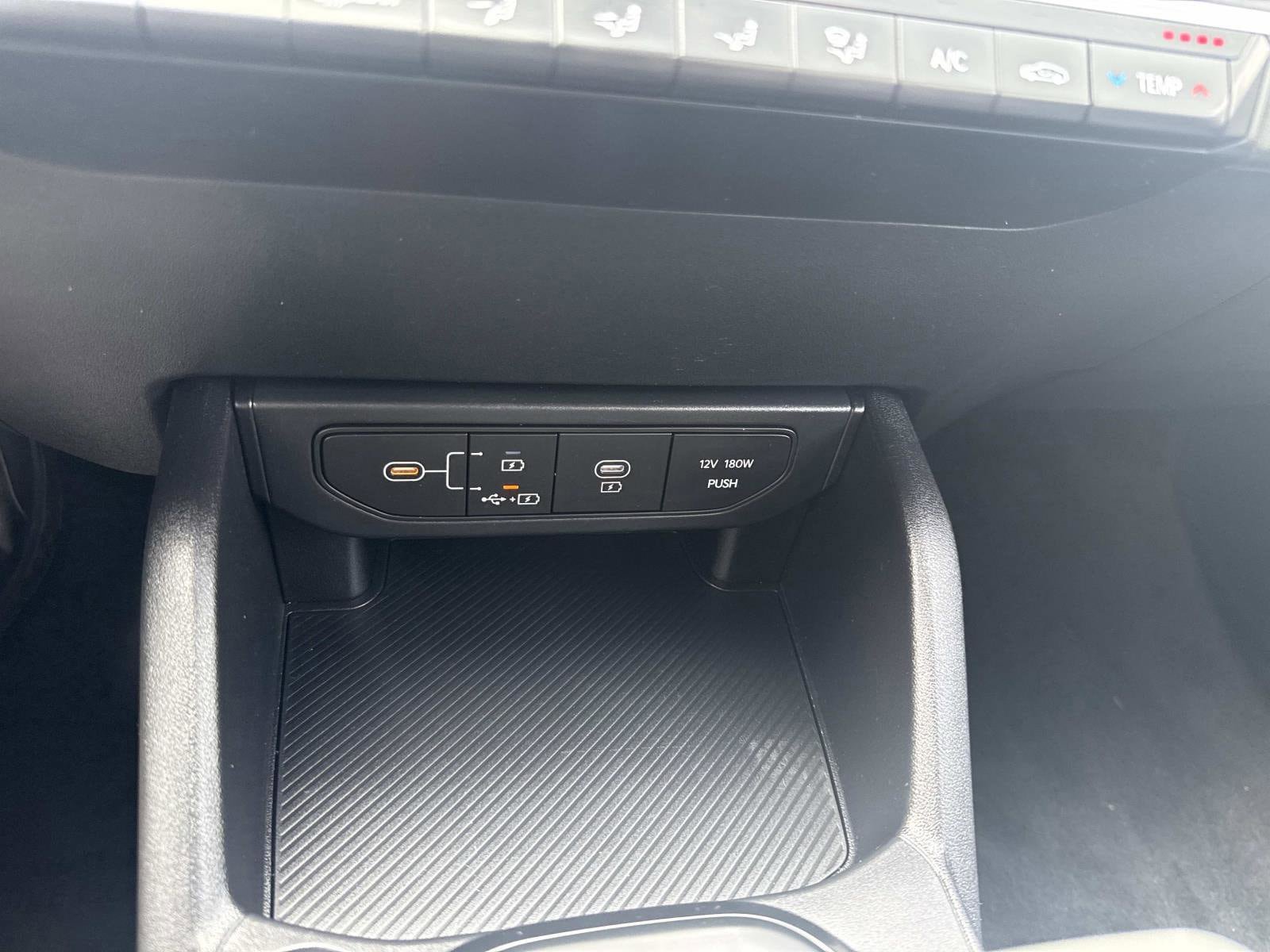 Used 2025 Kia K4 FWD image 23