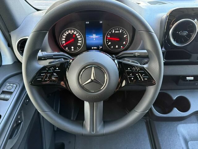New 2026 Mercedes-Benz Sprinter 2500 image 13
