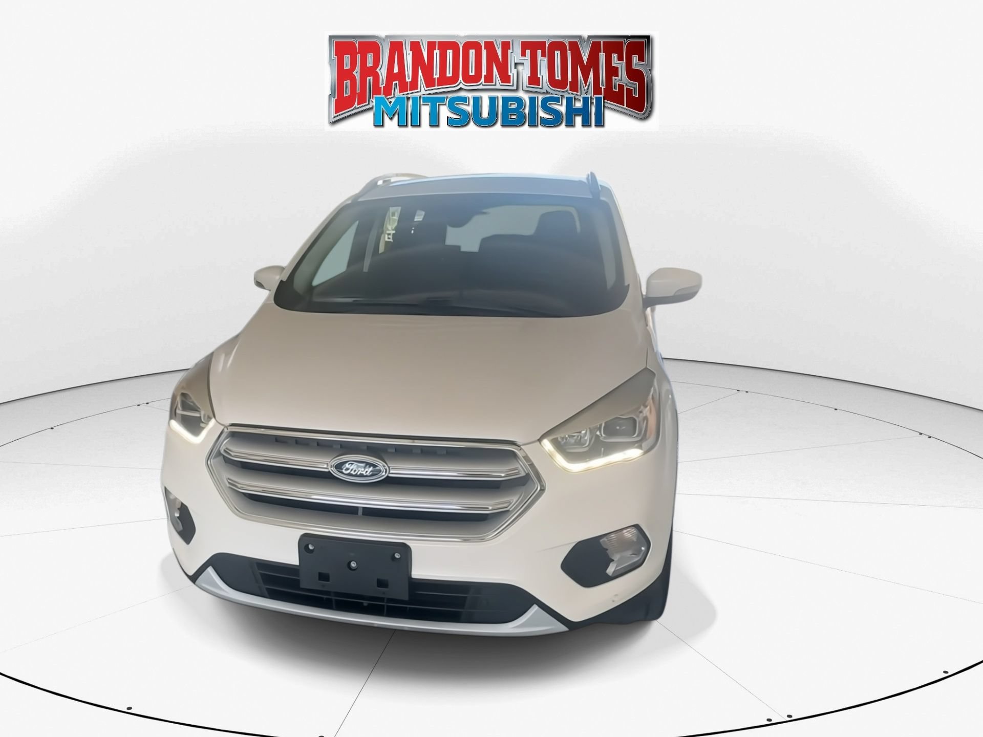 Used 2019 Ford Escape Titanium FWD image 3