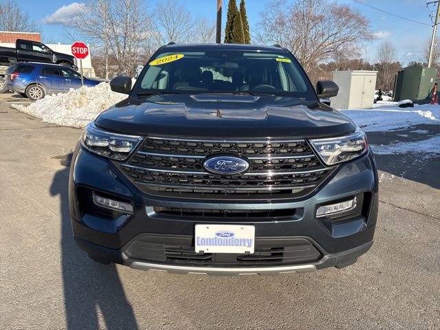 Certified 2024 Ford Explorer XLT w/ Equipment Group 202A image 8