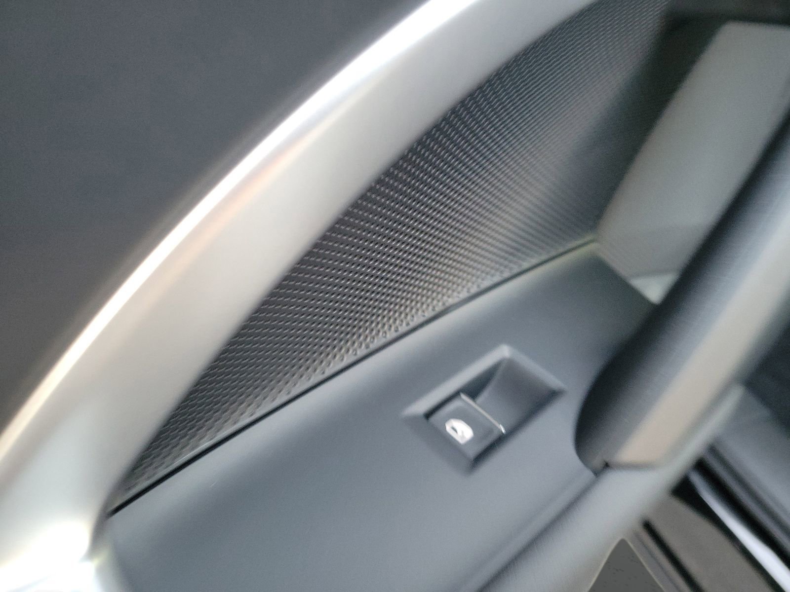 New 2025 Audi Q5 Premium Plus image 18