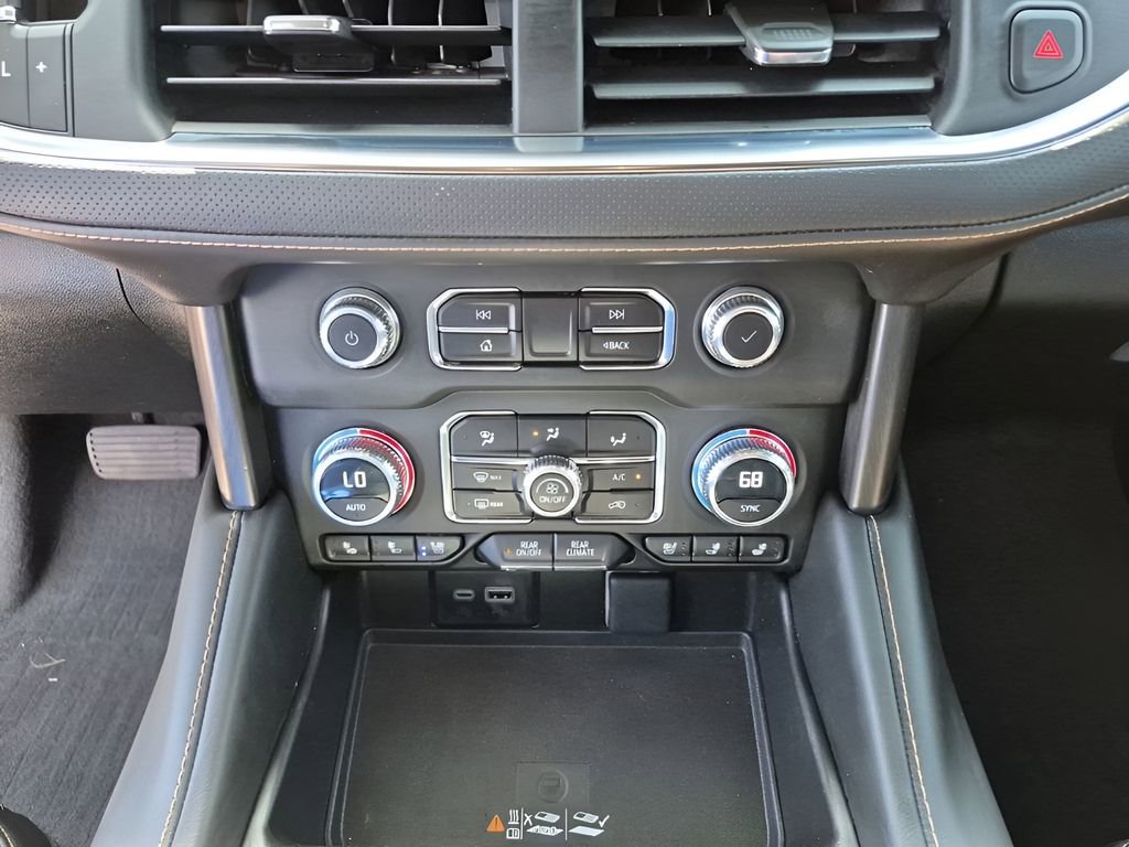 Used 2023 GMC Yukon XL AT4 w/ AT4 Premium Package image 41