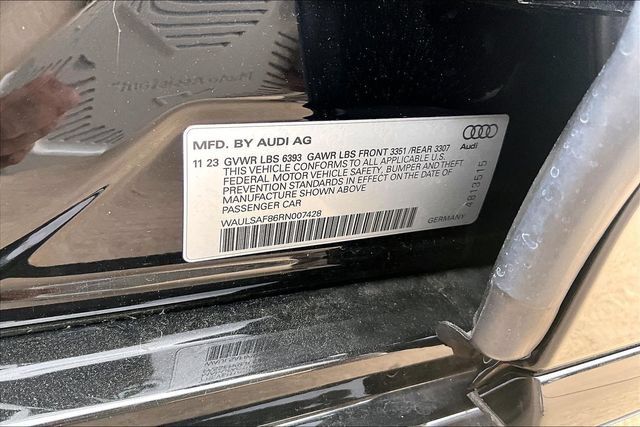 Used 2024 Audi S8 w/ S8 Comfort Plus Package AWD/4WD image 35