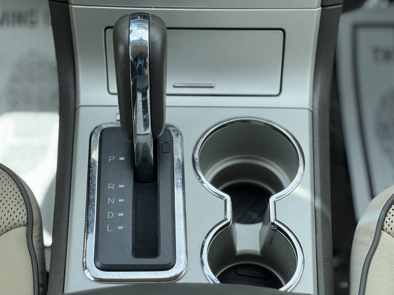 Used 2008 Lincoln MKX AWD image 25