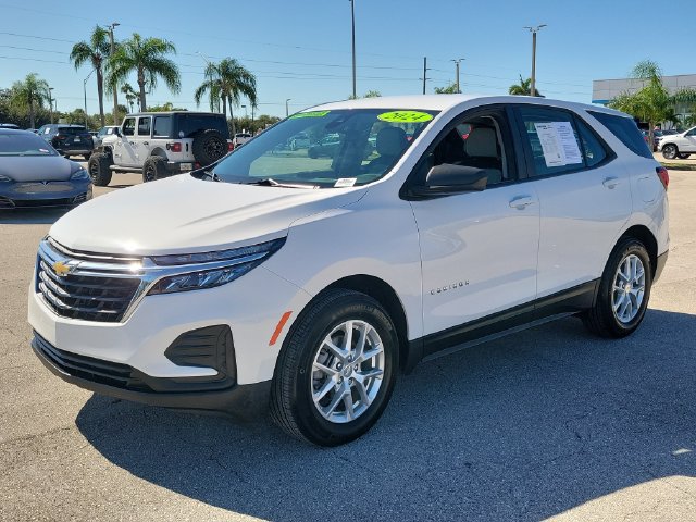 Used 2024 Chevrolet Equinox LS FWD image 3