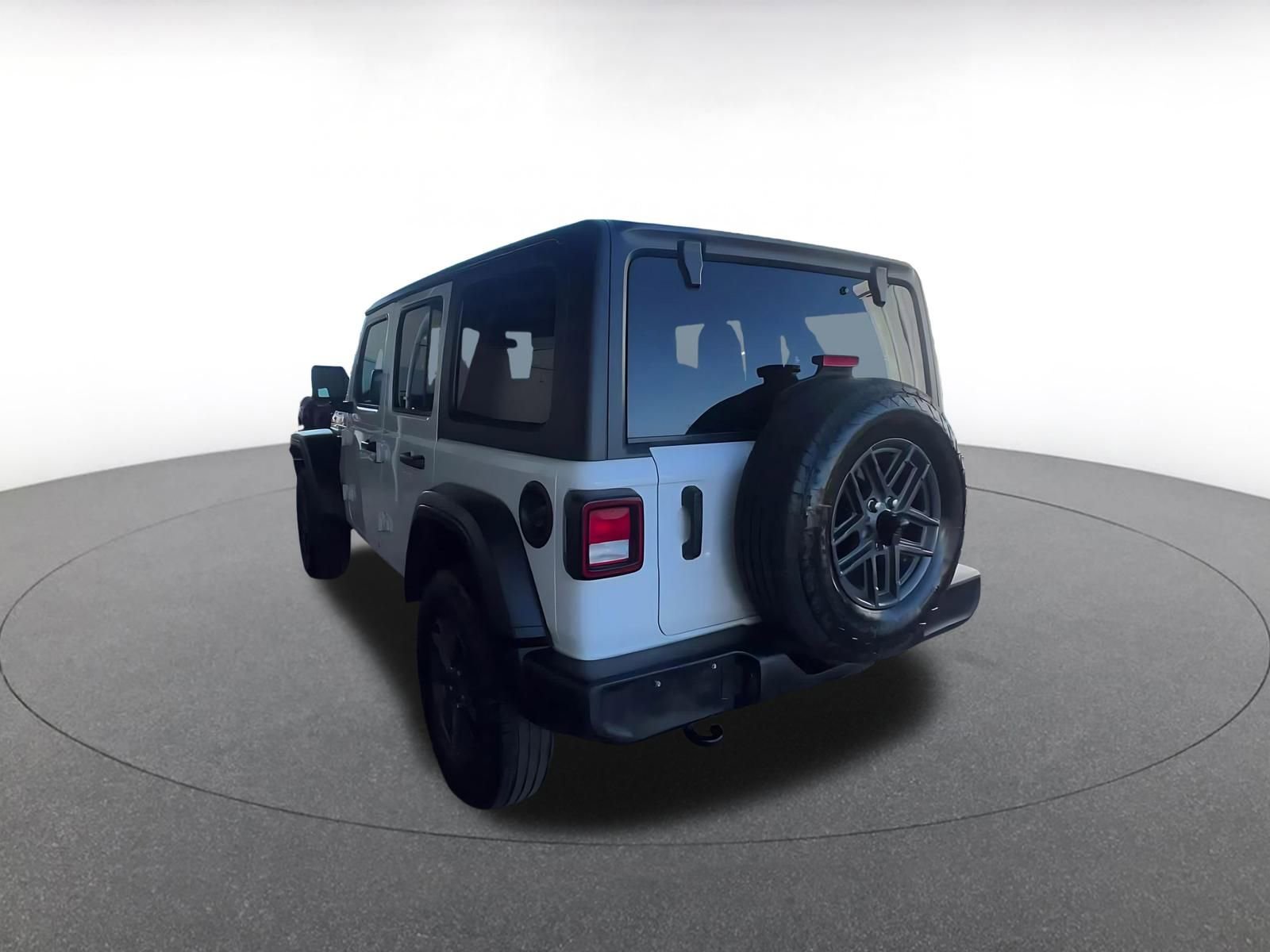 Used 2025 Jeep Wrangler Sport S image 10