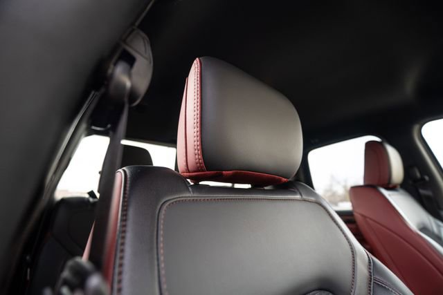 Used 2020 RAM 1500 Rebel image 14