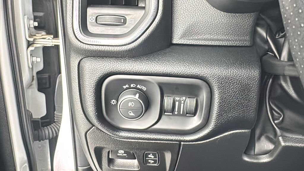 Used 2022 RAM 1500 Sport w/ G/T Package image 32