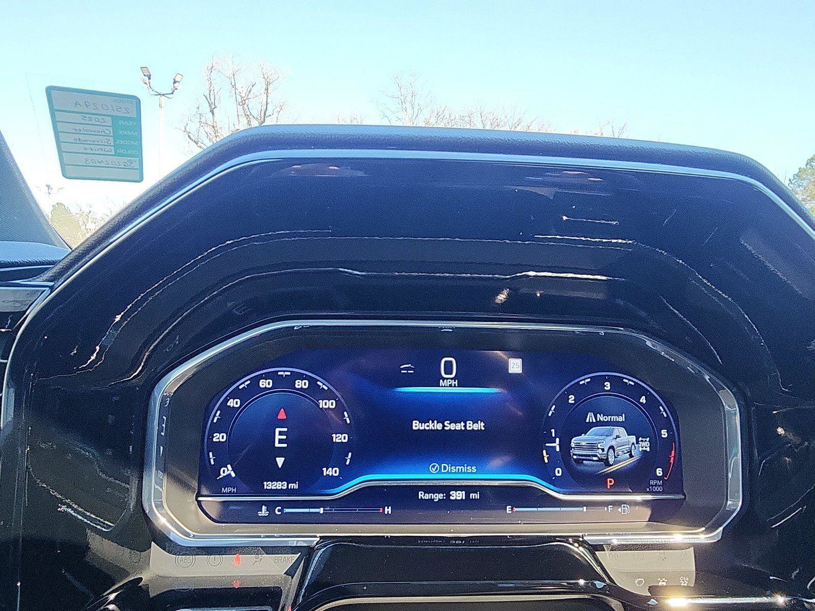 Used 2025 Chevrolet Silverado 1500 High Country w/ Technology Package AWD/4WD image 16