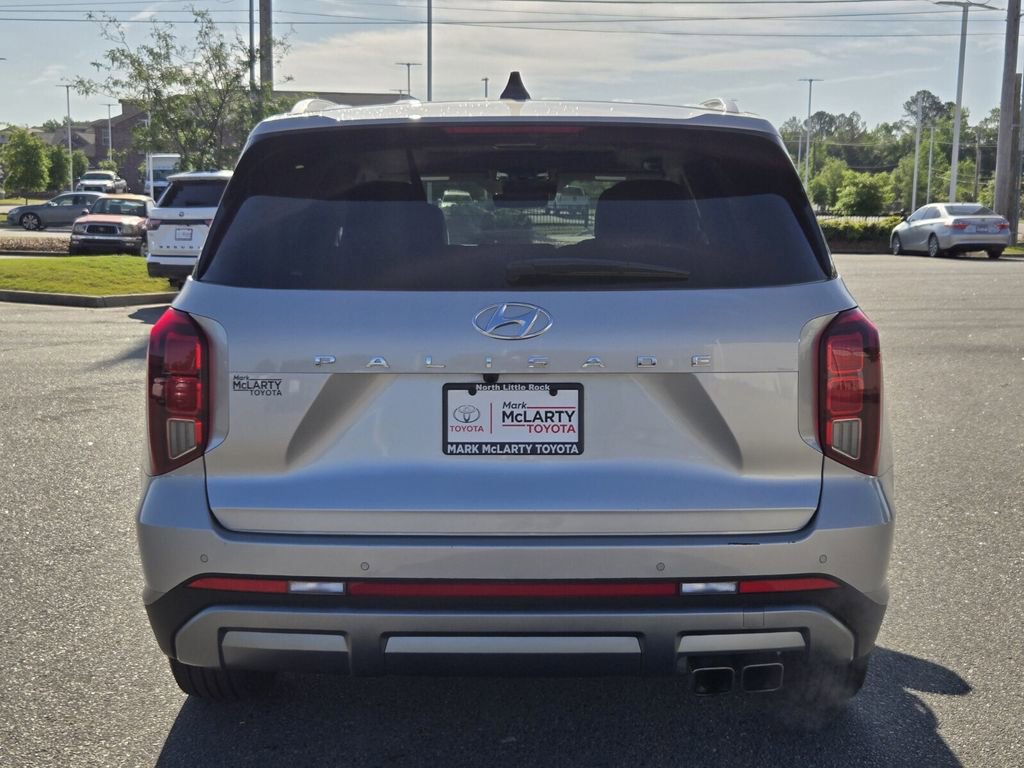 Used 2025 Hyundai Palisade SEL FWD image 4