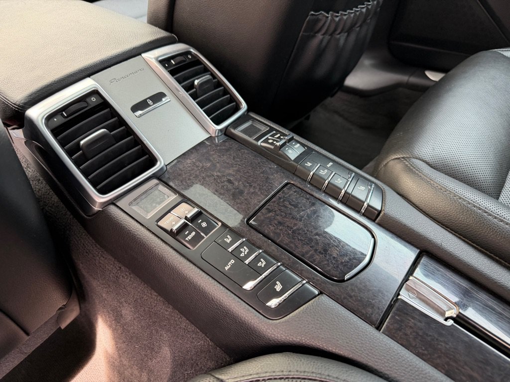 Used 2016 Porsche Panamera Edition w/ Premium Package Plus RWD image 19